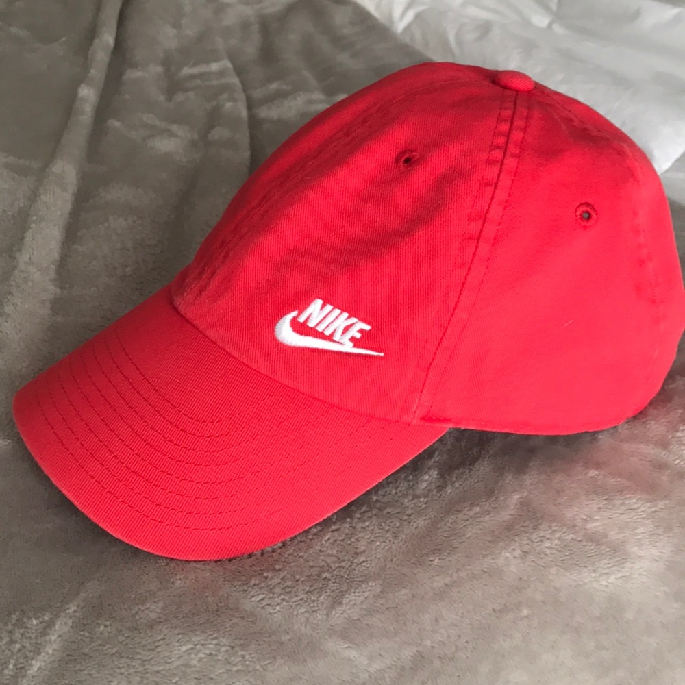 Red Nike hat